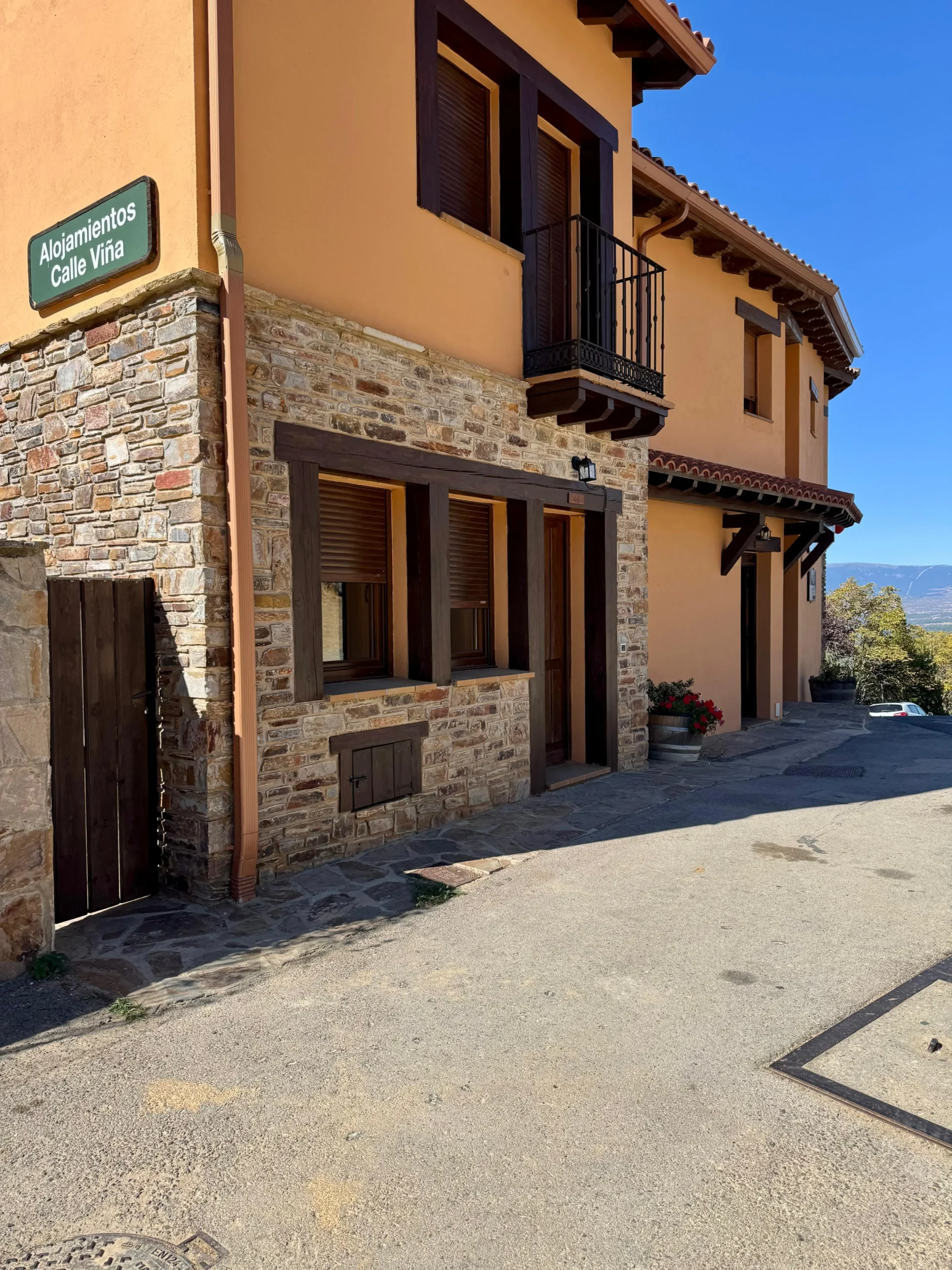 WhatsApp Image 2025-10-02 at 15.55.30