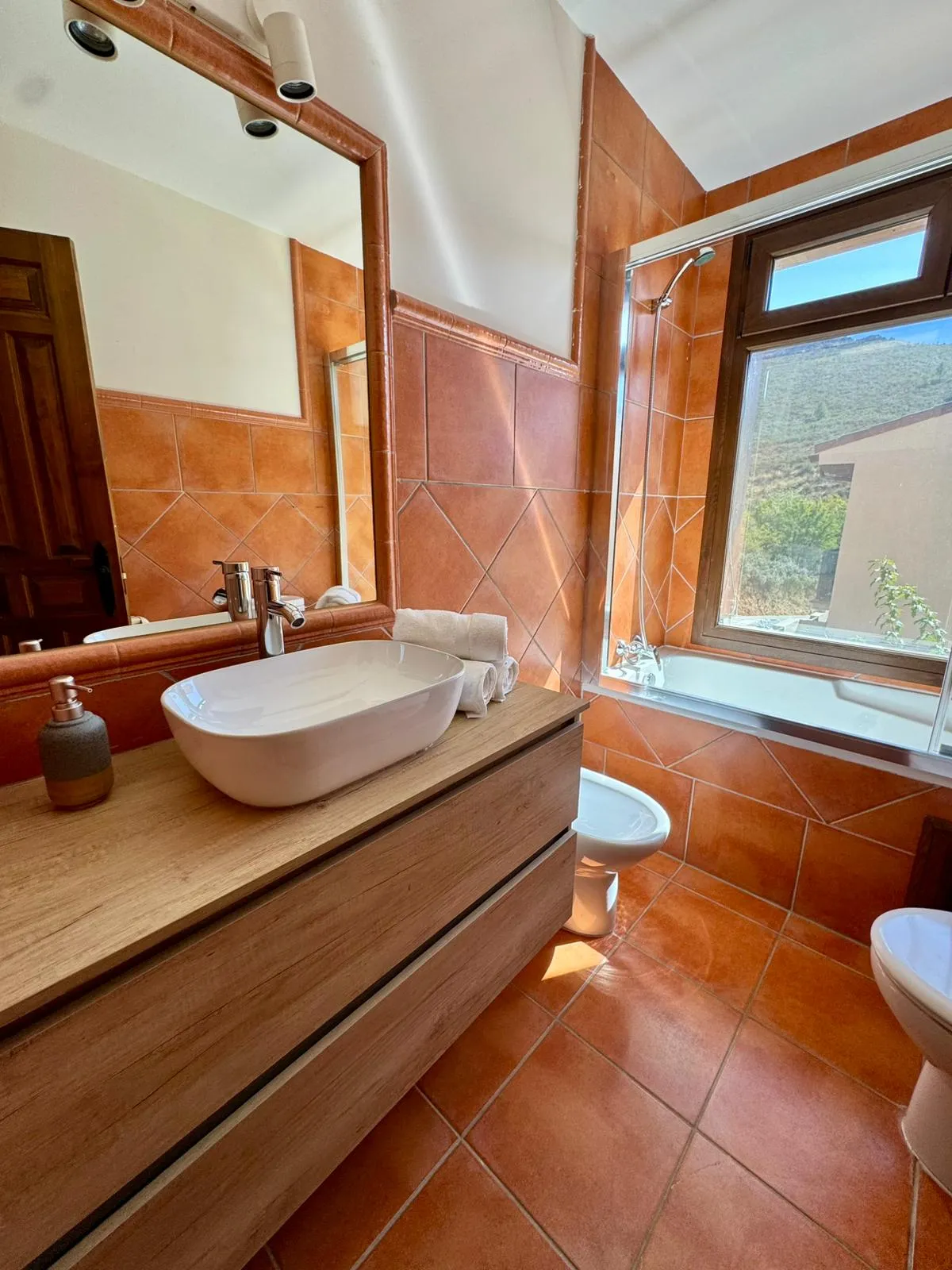 WhatsApp Image 2026-01-22 at 18.37.23333